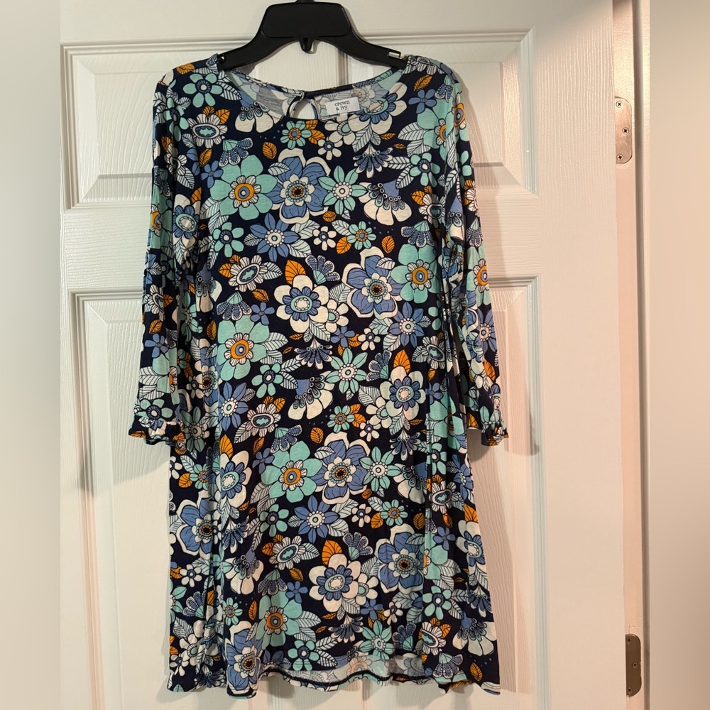 Crown & Ivy Multicolor Floral Long Sleeve Dress